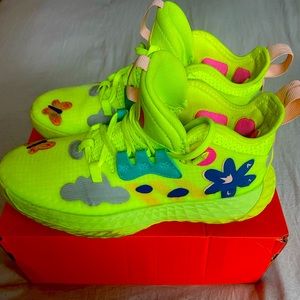 Nike Grade School size 4.5 James Harden